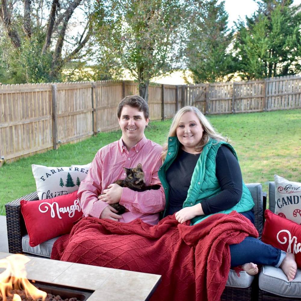 Meet your Posher, Regan